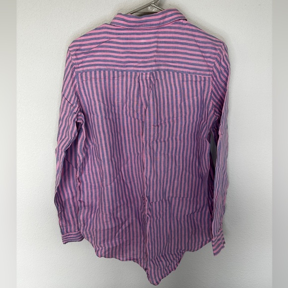 Gap Boyfriend Fit Button Down - Picture 3 of 3